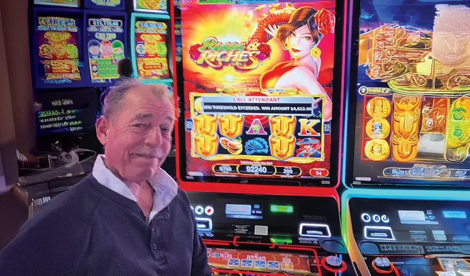 Damian from Rochester - Bull Blitz - $4,612 - May 25.