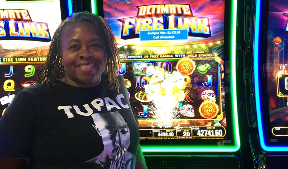 Diane won $2,137 on Ultimate Fire Link