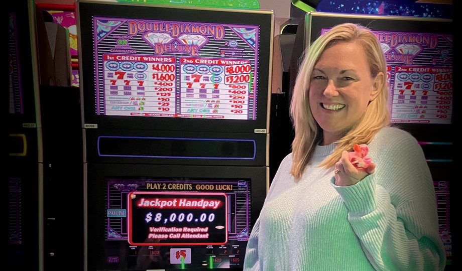 Congratulations to Susan on winning $8,000 on Double Diamond Deluxe