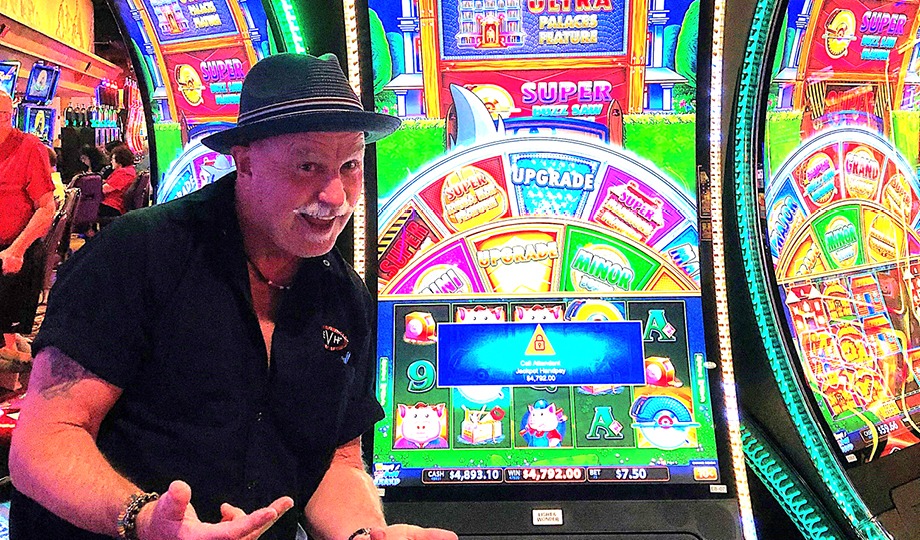 Christopher from Rochester won $4,792.00 on Huff N Even More Puff